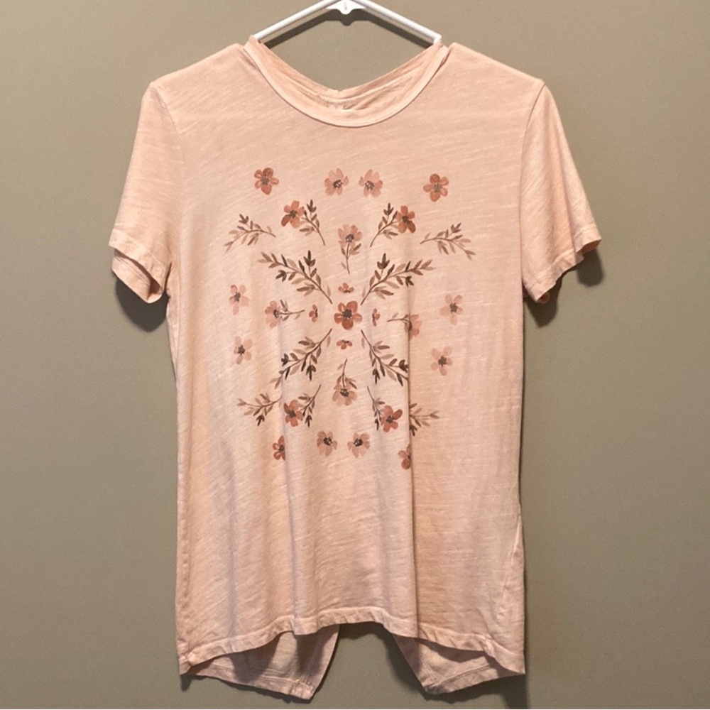 3 for $12 Bundle sale! Lucky Brand floral top size M